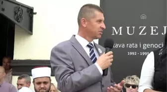 Srebrenitsa kurbanları için anma yürüyüşü