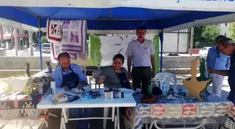 Gölbaşı ilçesinde halk eğitim merkezi tanıtım standı açtı