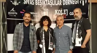 'Kolej Havası' filmi Sivas'ta taraftarla buluştu