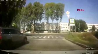 Motosikletli, feci kazadan sağ kurtuldu