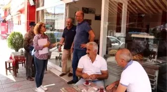 Kaldırım işgali yapan esnafı 'yazıyla' uyardı