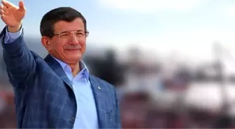 Davutoğlu'nun ekibinden Selçuk Özdağ: AK Parti'den 10 milletvekili ile görüşülüyor