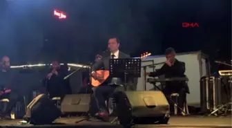 Orhan hakalmaz'dan diyarbakır'da nöbet tutan annelere destek