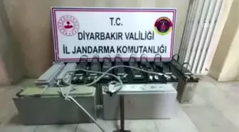 Baz istasyonlarından akü çalan 3 kişi tutuklandı