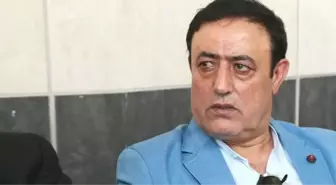 Türkücü Mahmut Tuncer'in halay hakkında söylediği cümlesi Mantık kitabına girdi