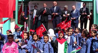 Kültür ve Turizm Bakanı Mehmet Nuri Ersoy, Ürdün'de (2) - Vahdet Filistin Mülteci Kampı ziyareti