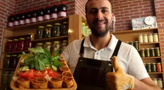 Atanamayan öğretmen, 'Suşi Köfte' ile hayata tutundu