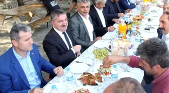 Başkan Özdemir muhtarlar ile buluştu