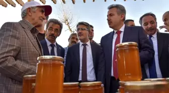 Ağrı 3. Bal Festivali başladı