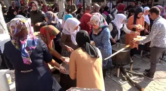 Yahşihan'da 10 bin kişiye aşure ikram edildi