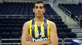 Ahmet Düverioğlu: 'Türk Milli Takımı'nın formasını giymeyi çok istiyorum'