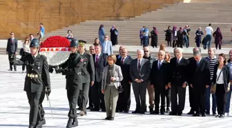 İsmet İnönü mezarı başında anıldı