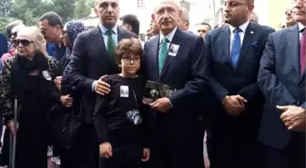 Kılıçdaroğlu gazeteci necati karakaya'nın cenaze törenine katıldı