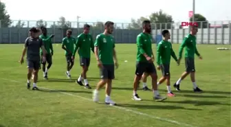 Spor bursaspor'da sportif direktör selçuk erdoğan ve kaptan selçuk şahin soruları yanıtladı