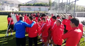 UEFA A Lisans Kursu'nun ilk etabı Erzurum'da başladı