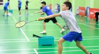 Yunusemreli Gökay badmintonda Türkiye'de ilk onda