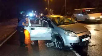 Samsun'da su kanalına yuvarlanıp ters dönen otomobilde can pazarı yaşandı