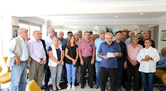 Yerlerine kayyum atanan CHP'lilerden tepki