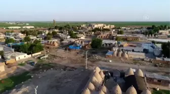 Harran'da turist yoğunluğu yüzleri güldürüyor