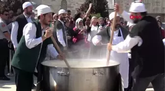 Konya mevlana dergahı'nda 94 yıl sonra aşure kazanları kaynadı