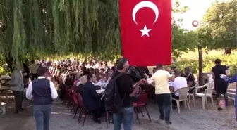 Üzümüyle meşhur ilçede bağ bozumu yapıldı