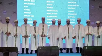 Diyanet İşleri Başkanı Erbaş'tan hafızlara: 'Diyanet İşleri Başkanlığı sizleri bekliyor'