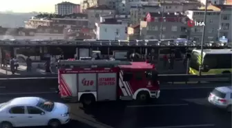 Şişli'de metrobüs yangını