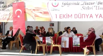 Erzincan'da Dünya Yaşlılar Günü stant etkinliği