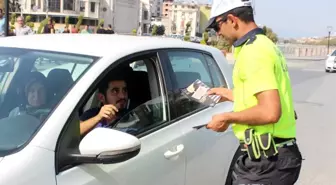 Hatay'da 'yaya güvenliğinin nöbetçisiyiz' etkinliği