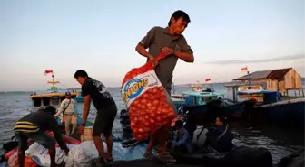 Hindistan'ın ihracat yasağı sonrası soğan fiyatları Asya'da göz yaşartıyor