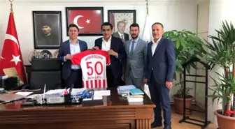 Acıgöl ve Gülşehir Belediye başkanları, Nevşehir Belediyespor'a destek verdi