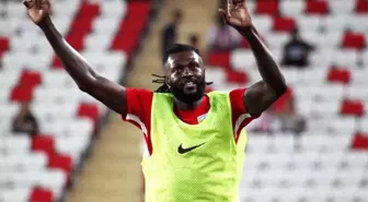 Kayserispor'da Adebayor şoku