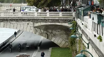 Paris'teki bıçaklı saldırgan polis çıktı: 4 ölü