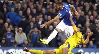 Everton, Cenk Tosun'un fiyatını belirledi!