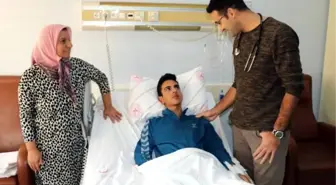 'Çökük göğüs' hastalarına uygulanan yöntem van'da ilk kez liseli hastaya yapıldı