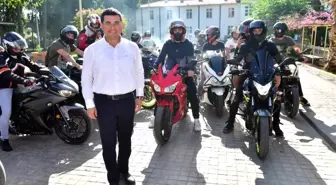 Tütüncü'den motosikletlilere destek