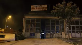 Mobilya atölyesinde korkutan yangın