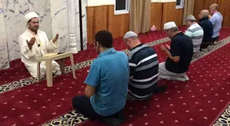 Camilerde Fetih suresi okundu