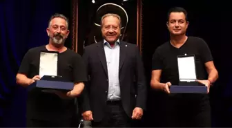 Cem Yılmaz'dan Fener Ol kampanyası için 1907 kişilik gösteri