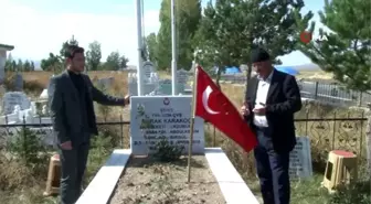 Fırat Kalkanı Harekatı şehidinin babası ve kardeşinden Barış Pınarı Harekatına destek