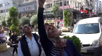 İstanbul-avcılar'da penceredeki sıva parçaları 5'inci kattan otomobilin üzerine düştü