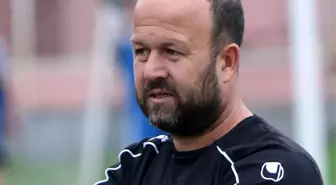 Manisaspor'da teknik direktör Aslan istifa etti