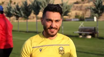 Murat Akbaş: 'İnşallah Avrupa kupalarına tekrar gitmeye hak kazanırız'