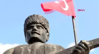 Kars karpat festilvali'nde kahramanlık türküleri