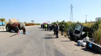 Otomobille traktör çarpıştı: 1 ölü, 2 yaralı