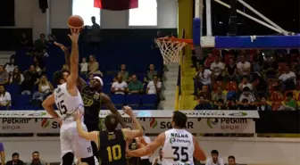 TBL 1. Lig: Petkimspor: 75 - Akhisar Belediye: 72