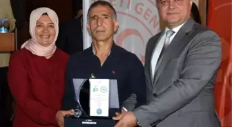 İbrahim çolak'ın ödülü annesi ve babasına