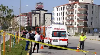 Manisa'daki kazada anne ile 8 aylık kızı hayatını kaybetti