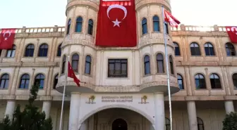 Nusaybin belediye başkan ve yardımcıları gözaltına alındı