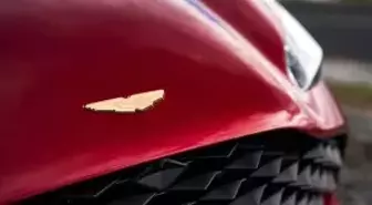 Aston Martin iki yeni efsane modelini duyurdu